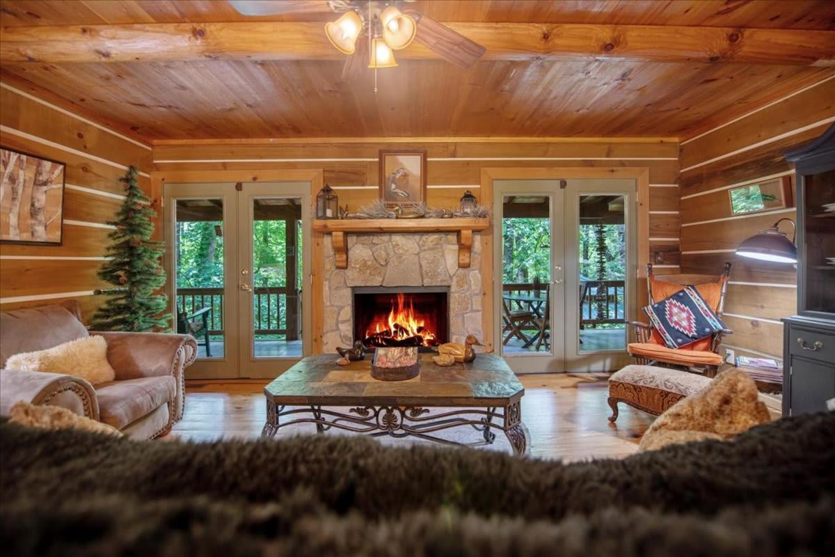Waterfront Mountain Cabin With Hot Tub Villa Blue Ridge Eksteriør bilde