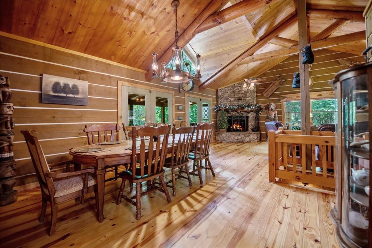 Waterfront Mountain Cabin With Hot Tub Villa Blue Ridge Eksteriør bilde